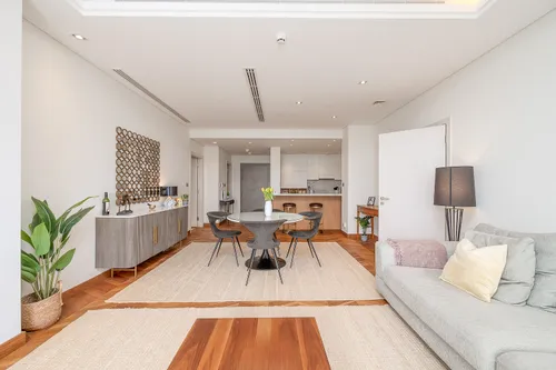 2 Bedrooms Apartment in The 8 3