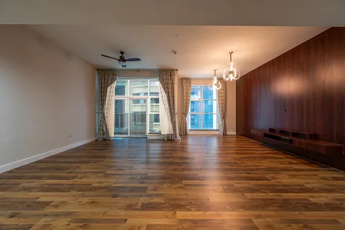 3 Bedrooms Apartment in Marina Arcade Tower 3