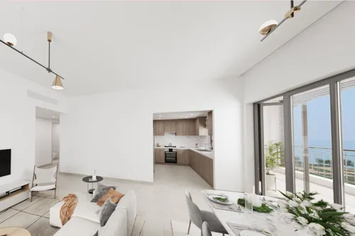 2 Bedrooms Apartment in Views A 3