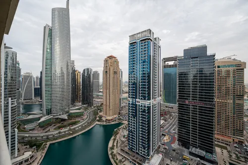 2 Bedrooms Apartment in Lake View Tower 2
