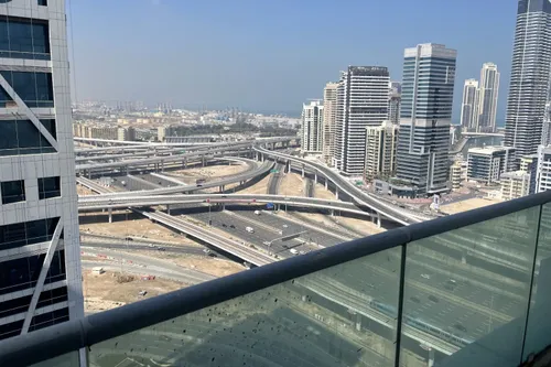 1 Bedroom Apartment in Wind Tower 1 2
