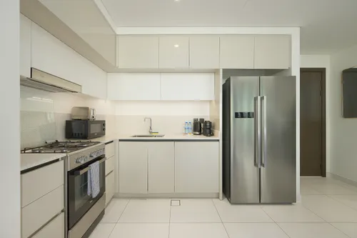 2 Bedrooms Apartment in Marina Vista Tower 2 2