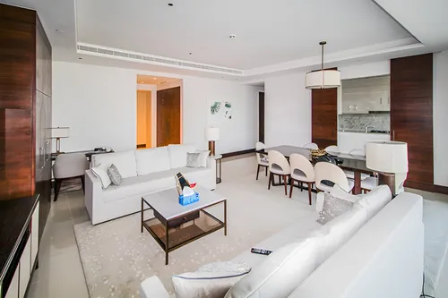 3 Bedrooms Apartment in The Address Sky View Tower 2 2
