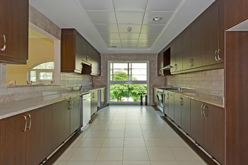 3 Bedrooms Apartment in Ritaj H 3