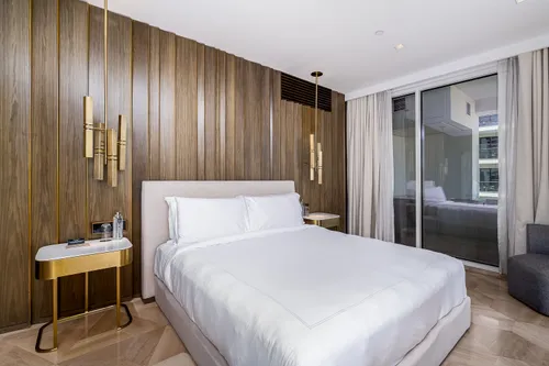 3 Bedrooms Apartment in FIVE Palm Jumeirah 3