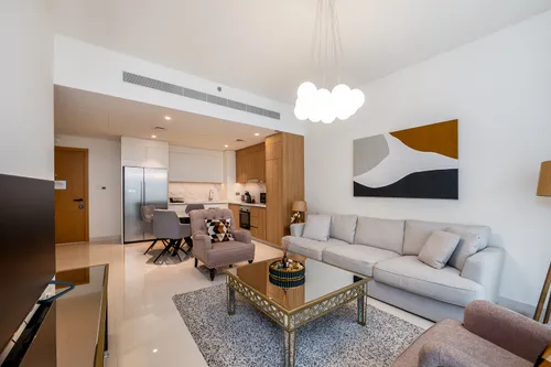 2 Bedrooms Apartment in Beach Vista 2 2