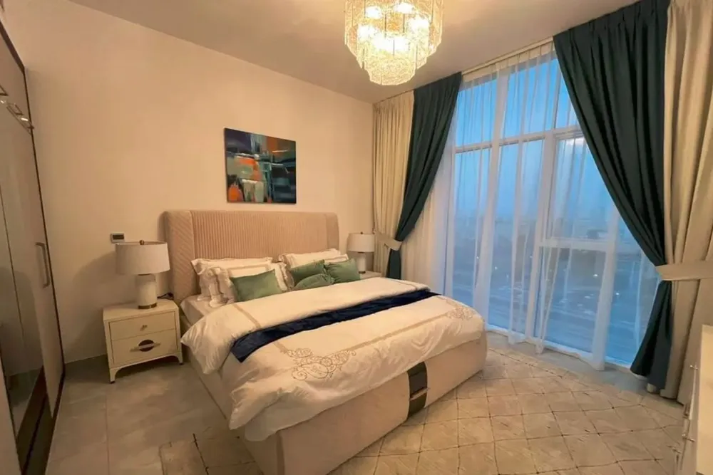 3 Bedrooms Apartment in PEARLZ By Danube