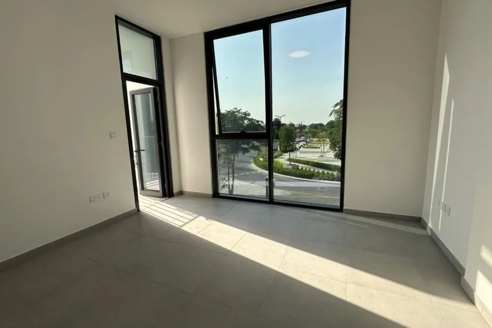 1 Bedroom Apartment in Solo 5