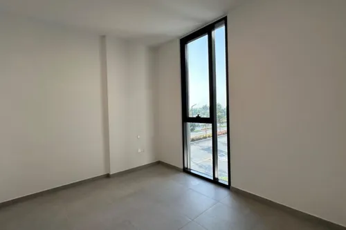 1 Bedroom Apartment in Solo 5 3