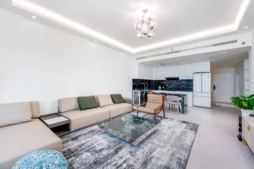 2 Bedrooms Apartment in The Residences at Business Central 2
