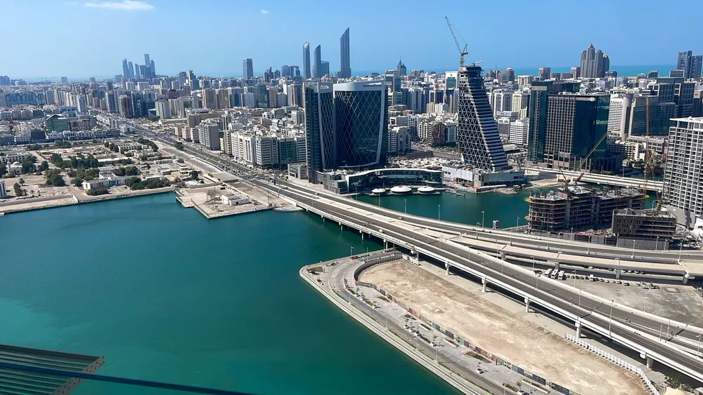 3 Bedrooms Apartment in Tala Tower