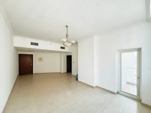 2 Bedrooms Apartment in Burj Al Nujoom 3