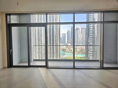 3 Bedrooms Apartment in Burj Crown 3