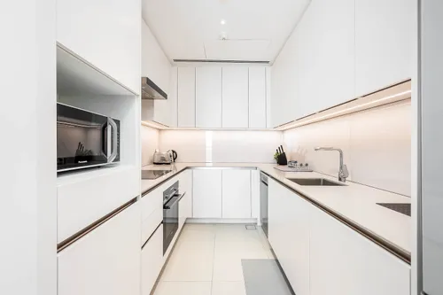 1 Bedroom Apartment in Jumeirah Gate Tower 1 3