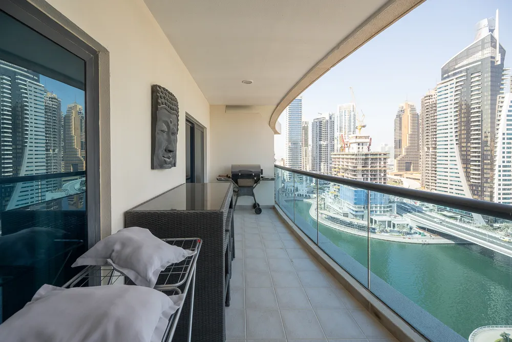 1 Bedroom Apartment in Time Place Tower