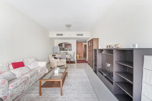 1 Bedroom Apartment in Lake Point Tower 2