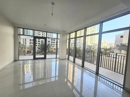 2 Bedrooms Apartment in BLVD Crescent Podium 3