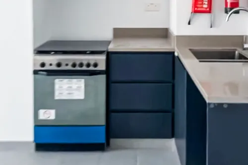 2 Bedrooms Apartment in Solo 5 3