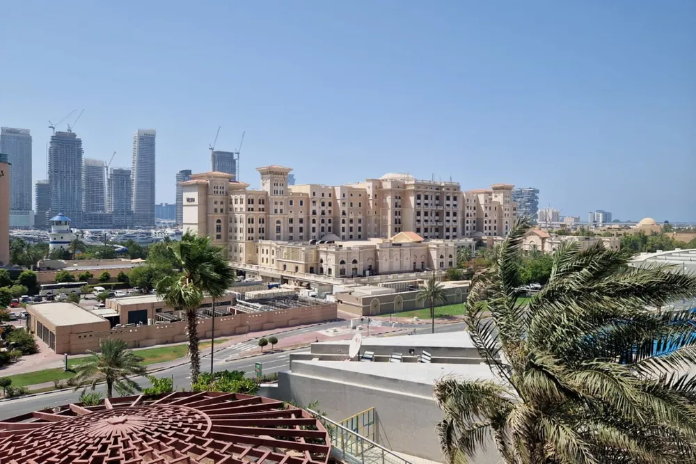 1 Bedroom Apartment in Ocean Heights