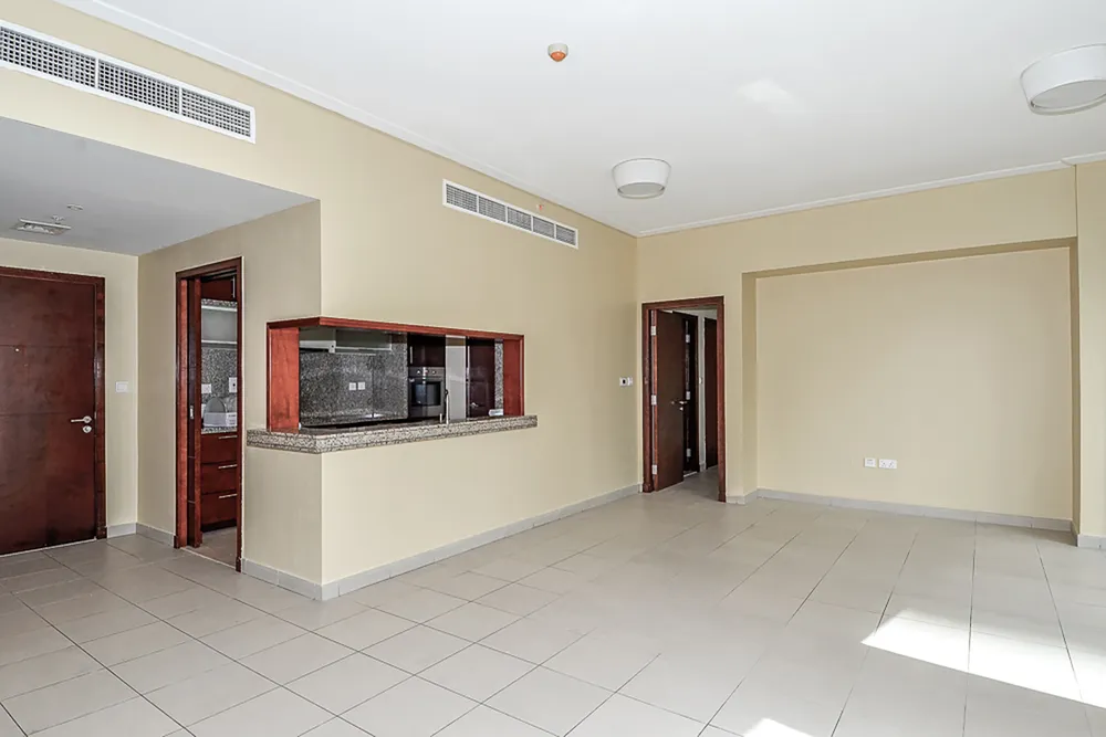 1 Bedroom Apartment in South Ridge 3