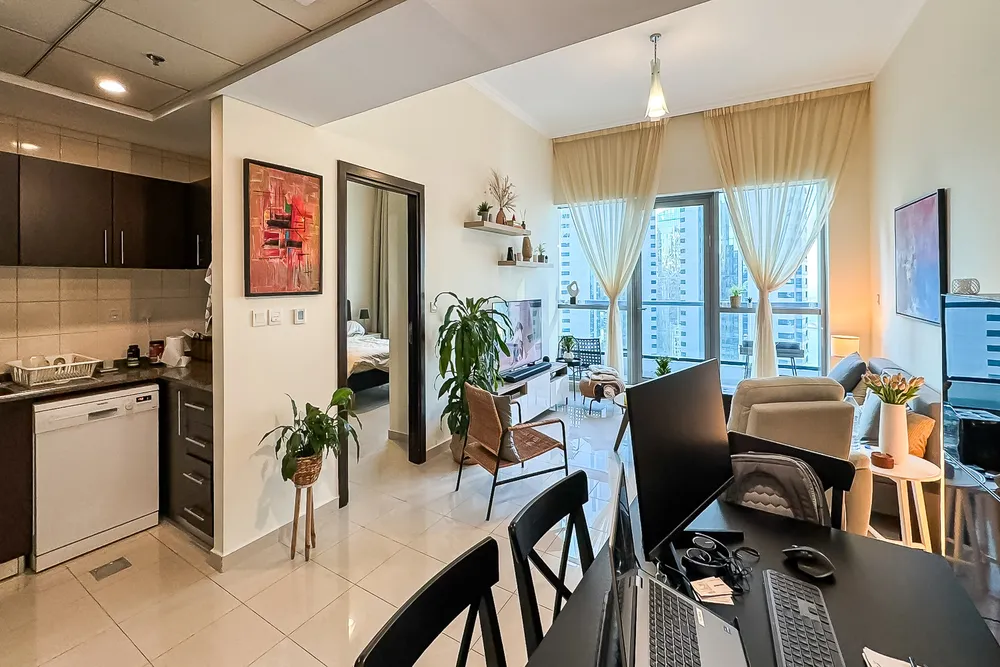 1 Bedroom Apartment in Central Tower