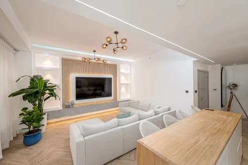 2 Bedrooms Apartment in Bahar 1 2
