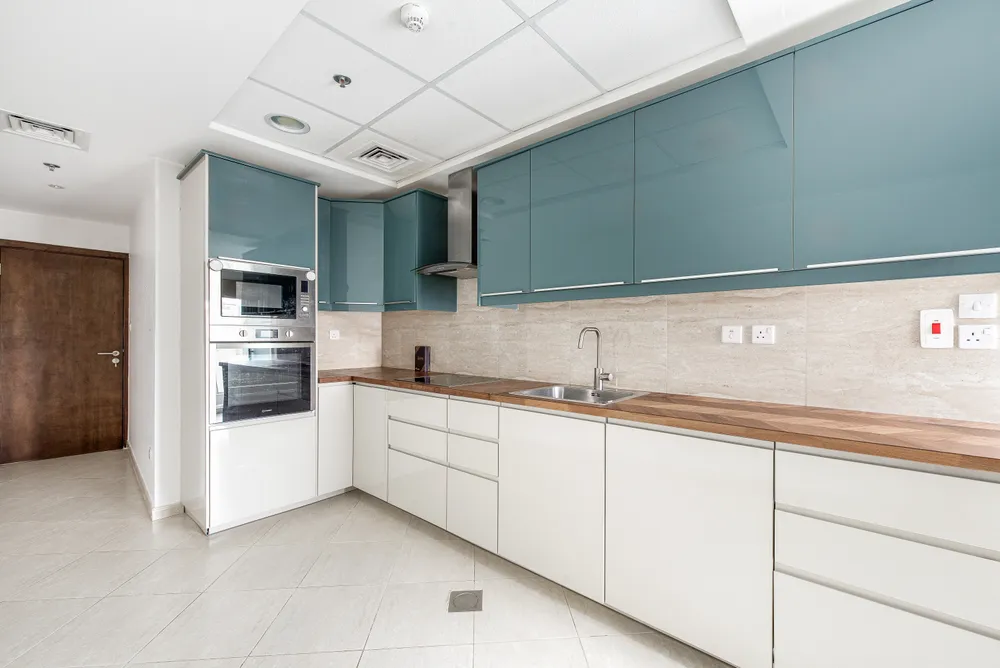 3 Bedrooms Apartment in Lynx Residence