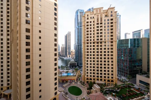 3 Bedrooms Apartment in Sadaf 4 3