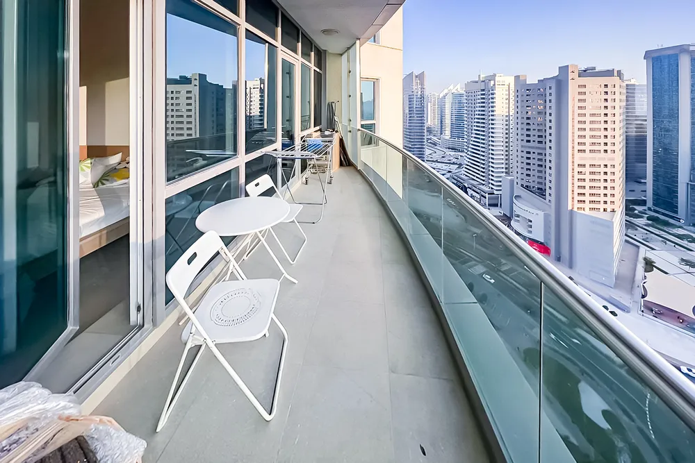 2 Bedrooms Apartment in Madison Residency