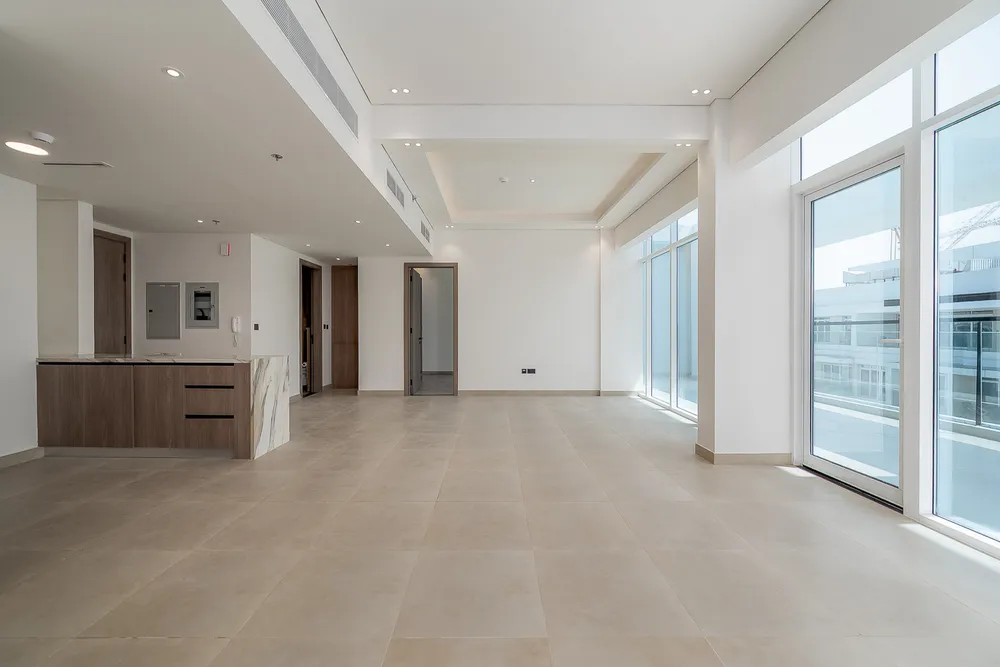 2 Bedrooms Apartment in 555 Park Views