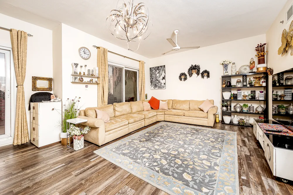 2 Bedrooms Apartment in Rose 1