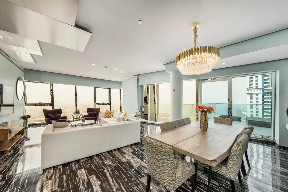 4 Bedrooms Apartment in Damac Heights