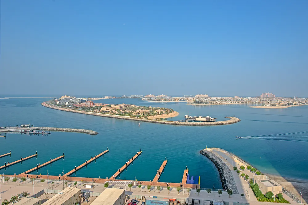 1 Bedroom Apartment in Sunrise Bay Tower 1
