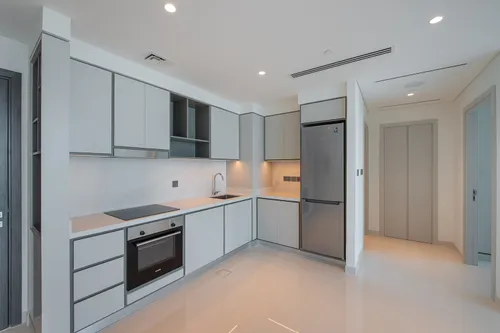 1 Bedroom Apartment in Sunrise Bay Tower 1 3