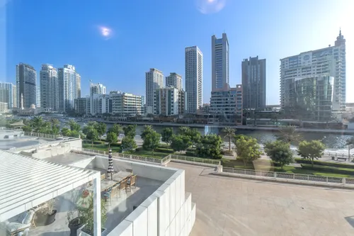2 Bedrooms Apartment in Dorra Bay 2