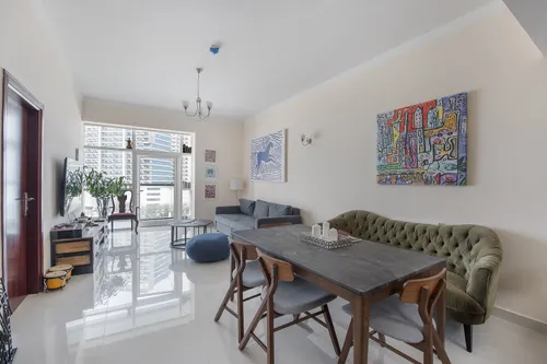 1 Bedroom Apartment in Oasis Tower 1 2