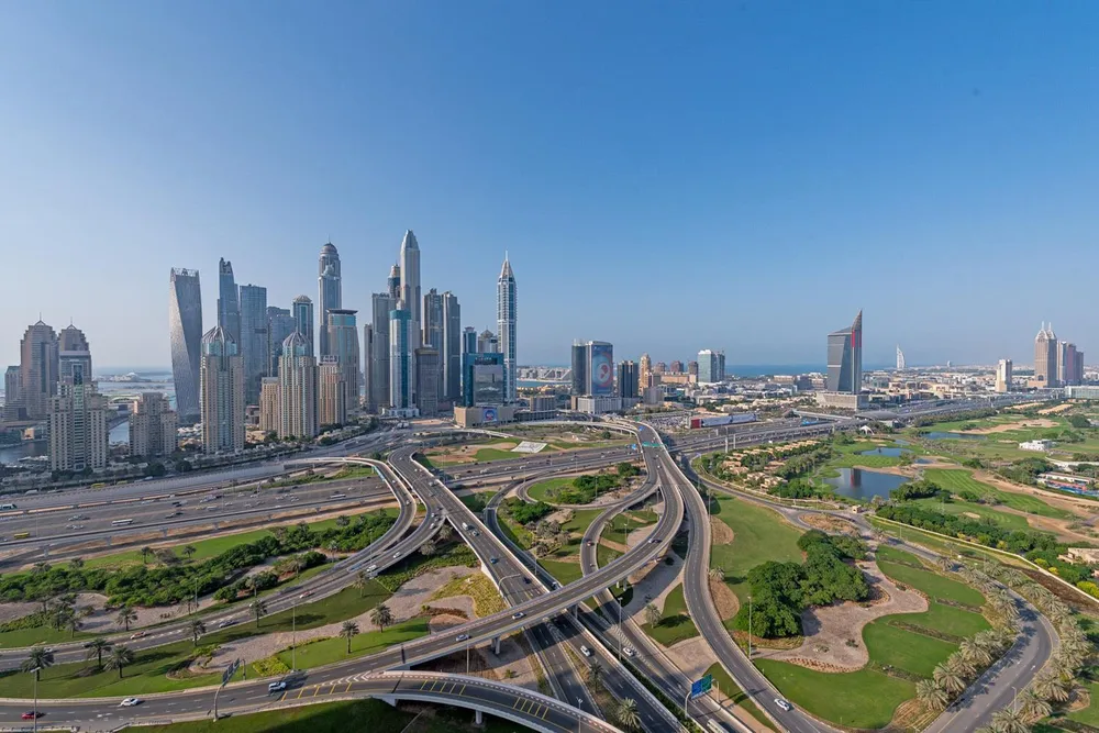 3 Bedrooms Apartment in The Residences JLT