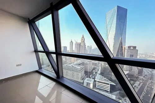 3 Bedrooms Apartment in Park Tower A 2