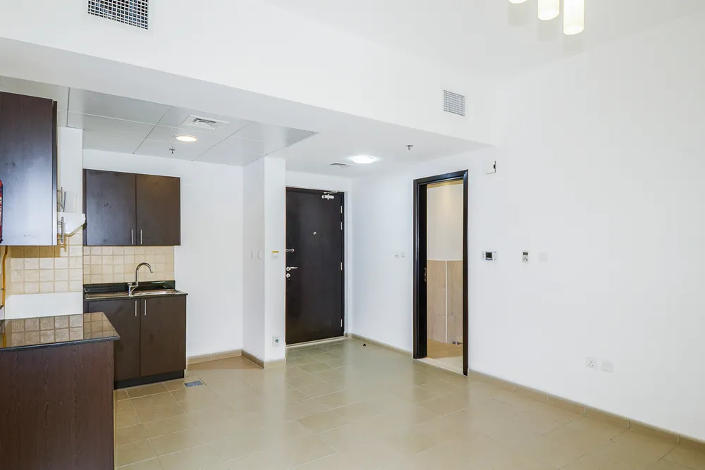1 Bedroom Apartment in Summer 2 Block A