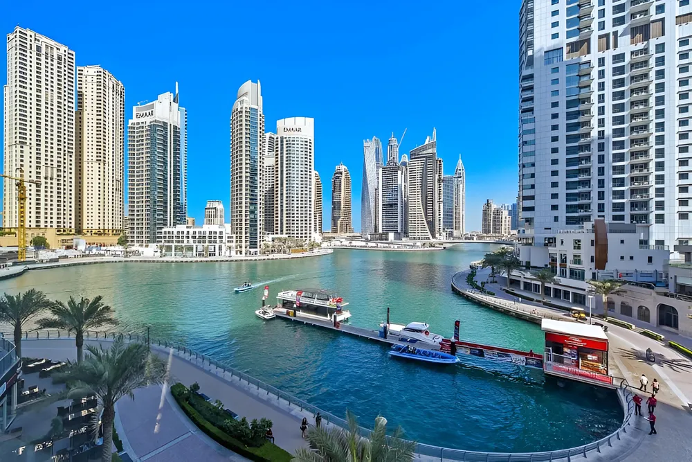 3 Bedrooms Apartment in Marina View Tower B