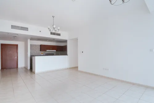 2 Bedrooms Apartment in Skycourts Tower D 3