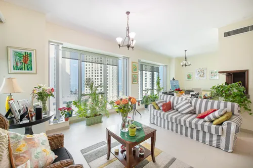 1 Bedroom Apartment in Aurora Tower 2