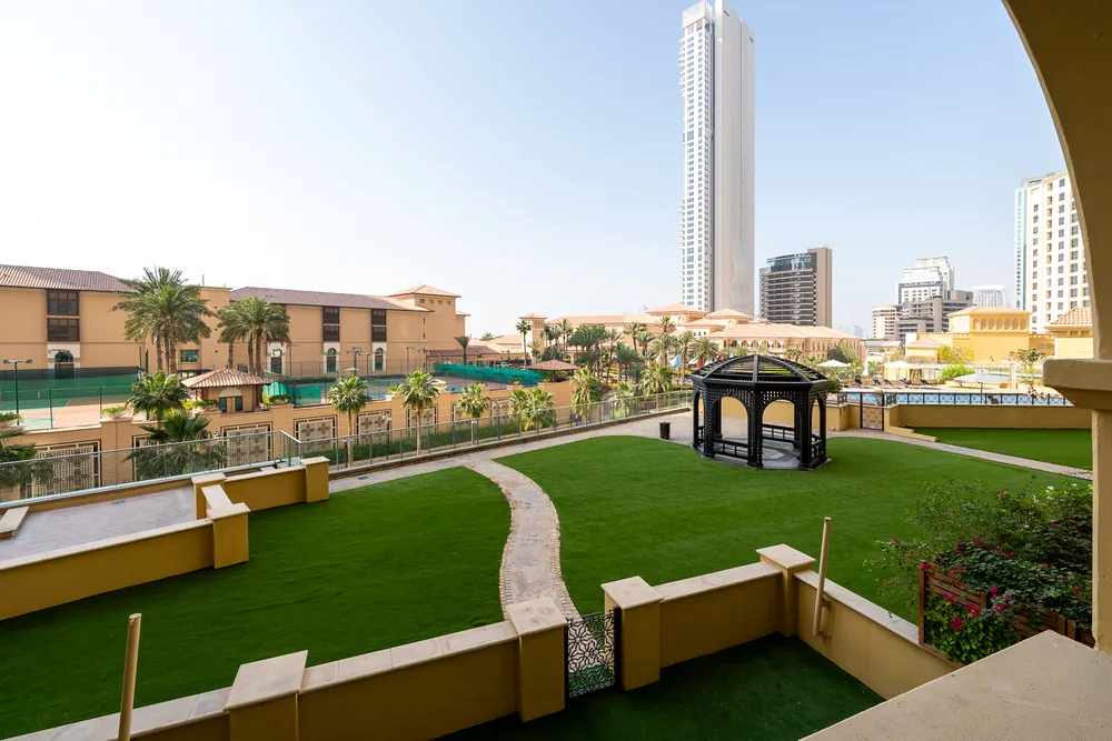 3 Bedrooms Apartment in Sadaf 6
