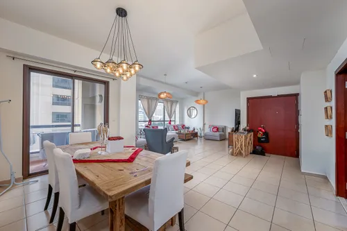 3 Bedrooms Apartment in Rimal 1 3