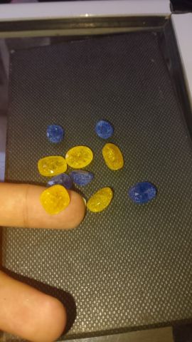 احجار كريمة طبيعية،مجوهرات طبيعية خواتم  عقد..pierres précieuses  5
