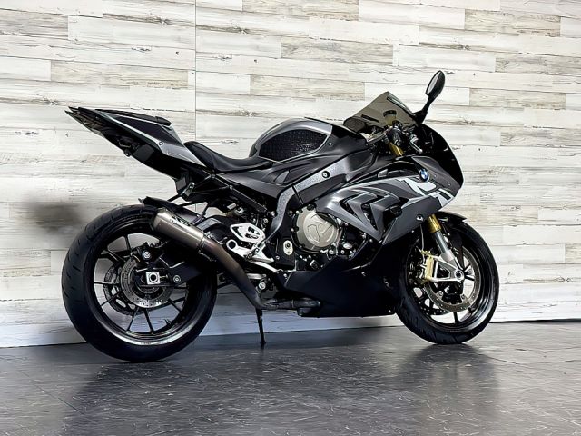 2017 BMW S1000RR available  3