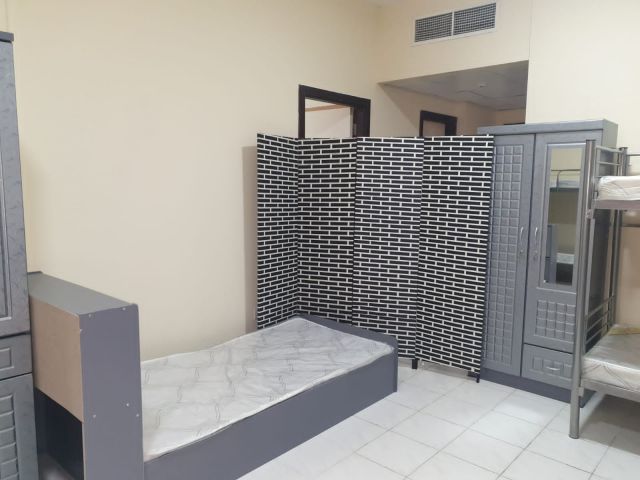 سكن للشباب الموظفين العرب