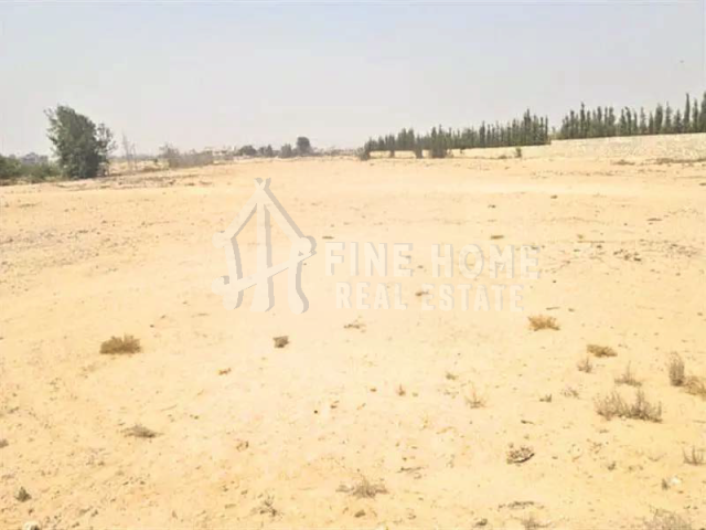 تملك قطعة ارض سكنية مميزه بمساحة 100 * 200 قدم مرب