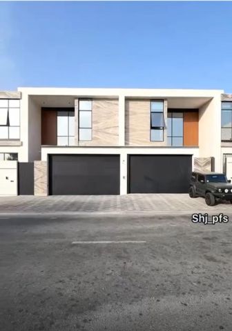 للبيع فيلا جديدة مودرن في الشارقة تقع في منطقة الحوشي طابقين