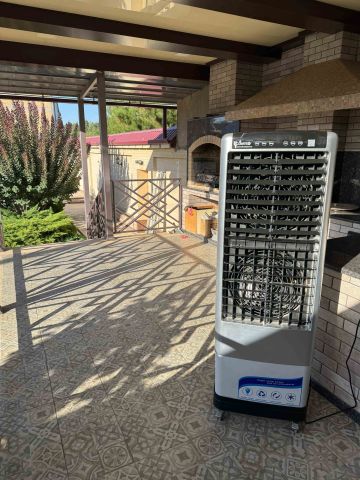 CM-7500S Slim Cooling Machine Compact Power for Tight Spaces